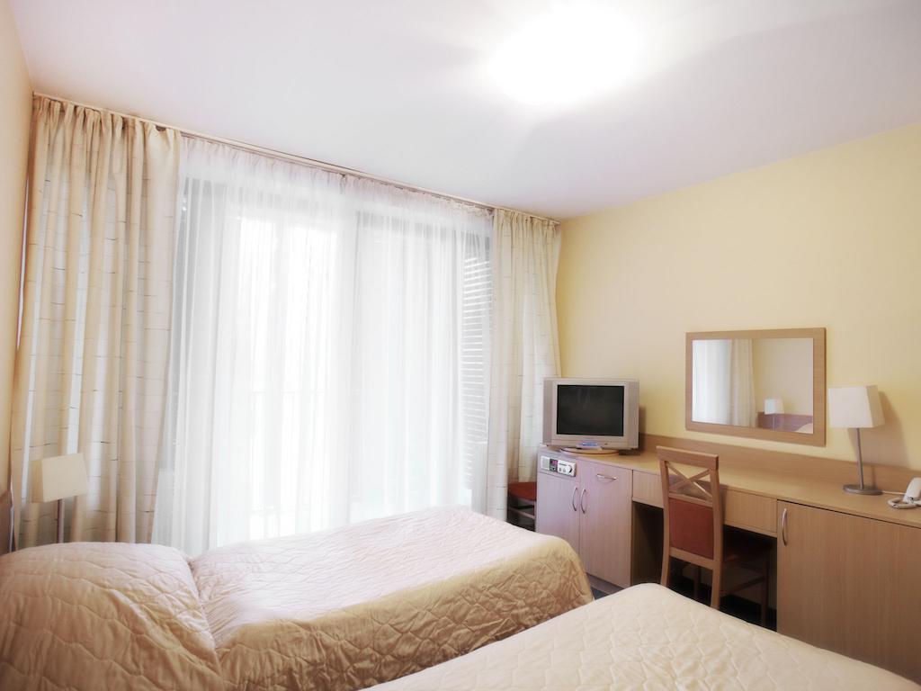 Apartamenty Jesienna Rezydencja Nałęczów Camera foto